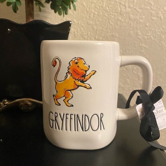 Rae Dunn Harry Potter newly released mug - Picture 4 of 4